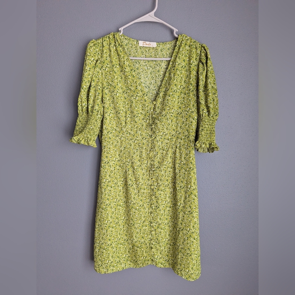 Dode women's green dress size large 18x 18x34